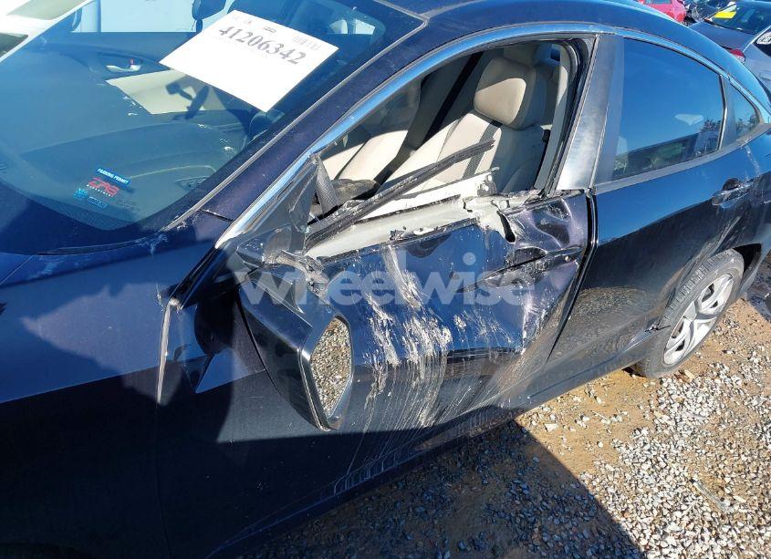 Photo 6 of 2016 Honda Civic LX (VIN 19XFC2F57GE028895)