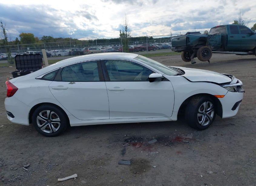 Photo 13 of 2016 Honda Civic LX (VIN 19XFC2F57GE053781)