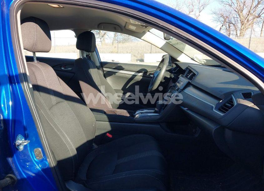Photo 5 of 2016 Honda Civic LX (VIN 19XFC2F57GE088756)