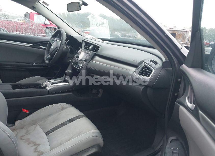 Photo 5 of 2016 Honda Civic LX (VIN 19XFC2F57GE213304)