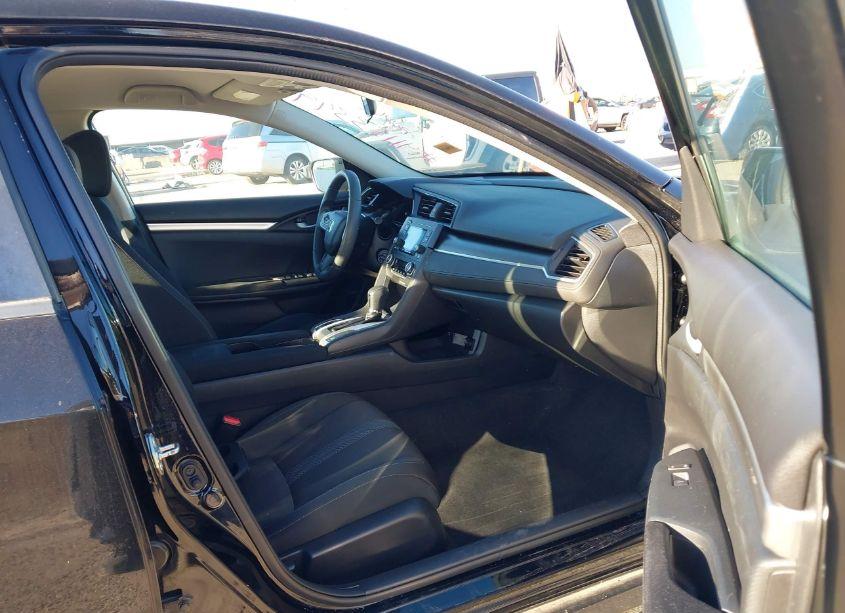 Photo 5 of 2016 Honda Civic LX (VIN 19XFC2F57GE218583)