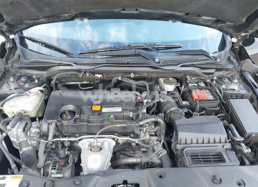 Photo 10 of 2017 Honda Civic LX (VIN 19XFC2F57HE016683)