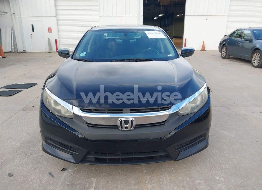 Photo 12 of 2017 Honda Civic LX (VIN 19XFC2F57HE016683)