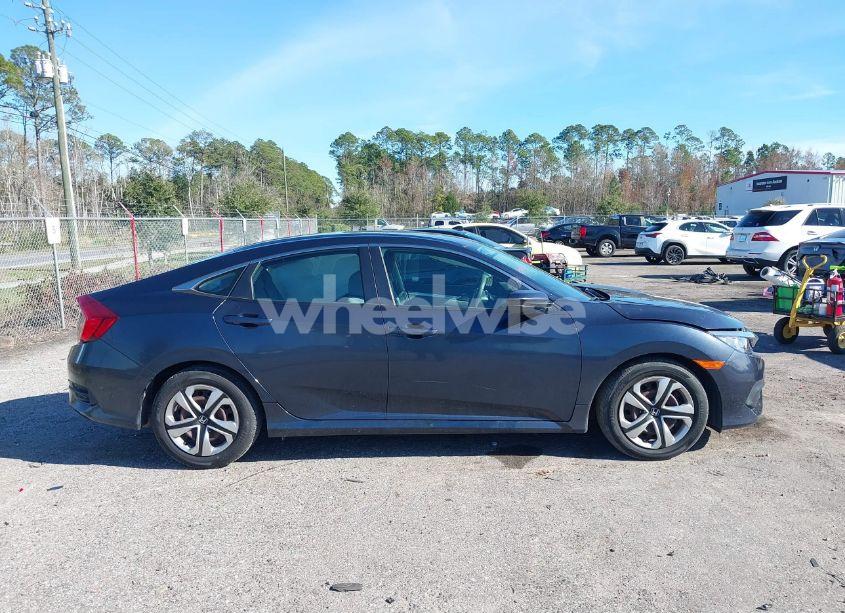 Photo 13 of 2017 Honda Civic LX (VIN 19XFC2F57HE027439)