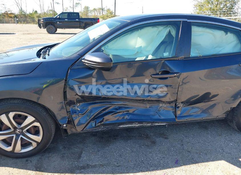 Photo 6 of 2017 Honda Civic LX (VIN 19XFC2F57HE027439)