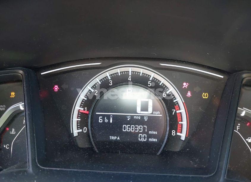 Photo 7 of 2017 Honda Civic LX (VIN 19XFC2F57HE027439)