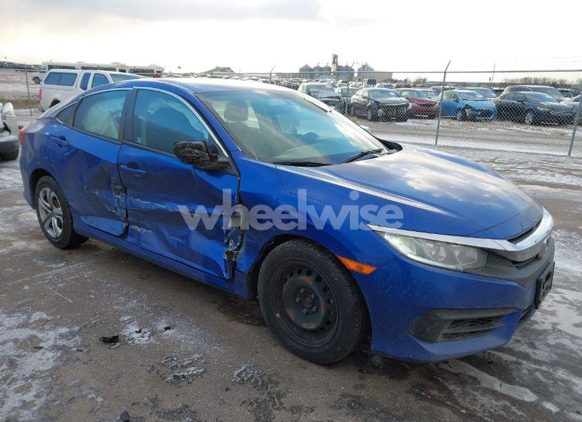 2017 Honda Civic LX (VIN 19XFC2F57HE055340) main photo