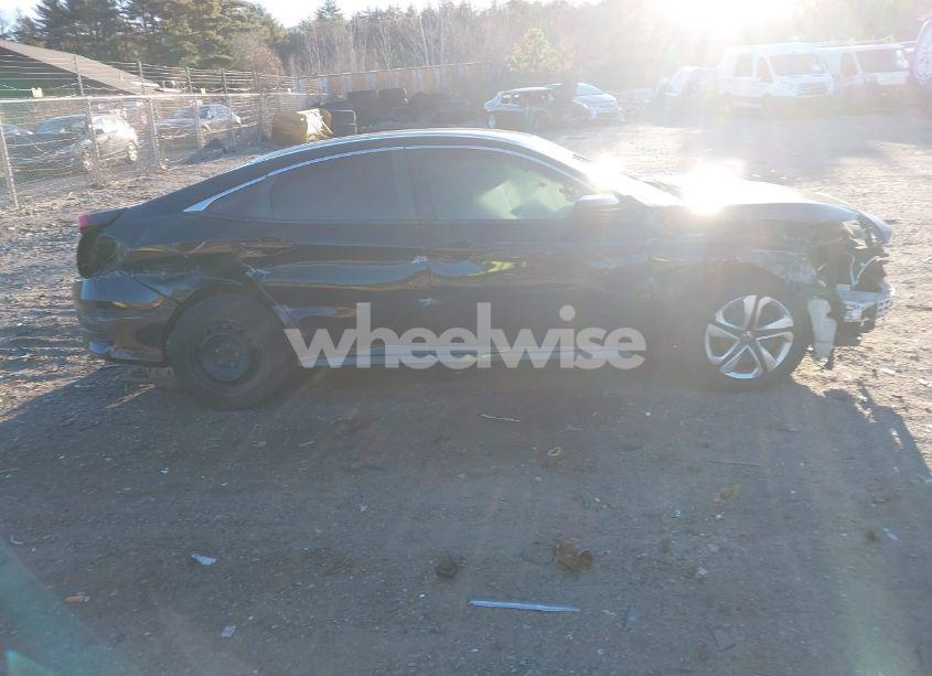 Photo 14 of 2017 Honda Civic LX (VIN 19XFC2F57HE060960)