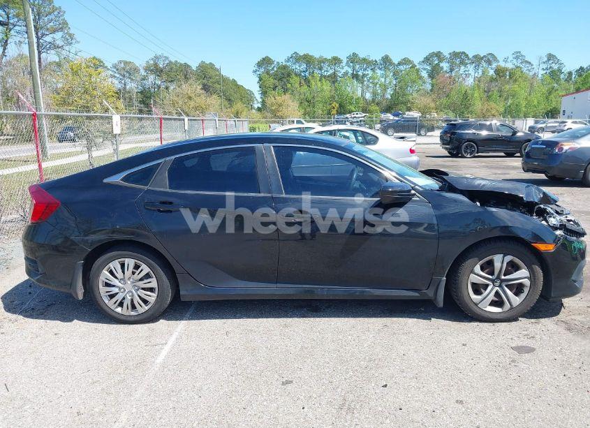 Photo 13 of 2017 Honda Civic LX (VIN 19XFC2F57HE061090)