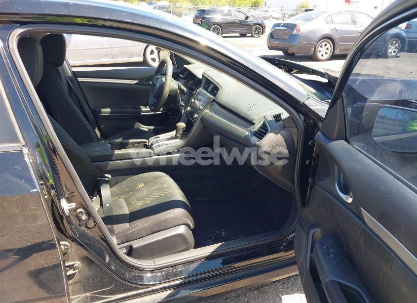 Photo 5 of 2017 Honda Civic LX (VIN 19XFC2F57HE061090)