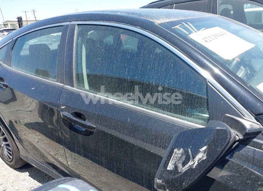Photo 13 of 2017 Honda Civic LX (VIN 19XFC2F57HE063986)