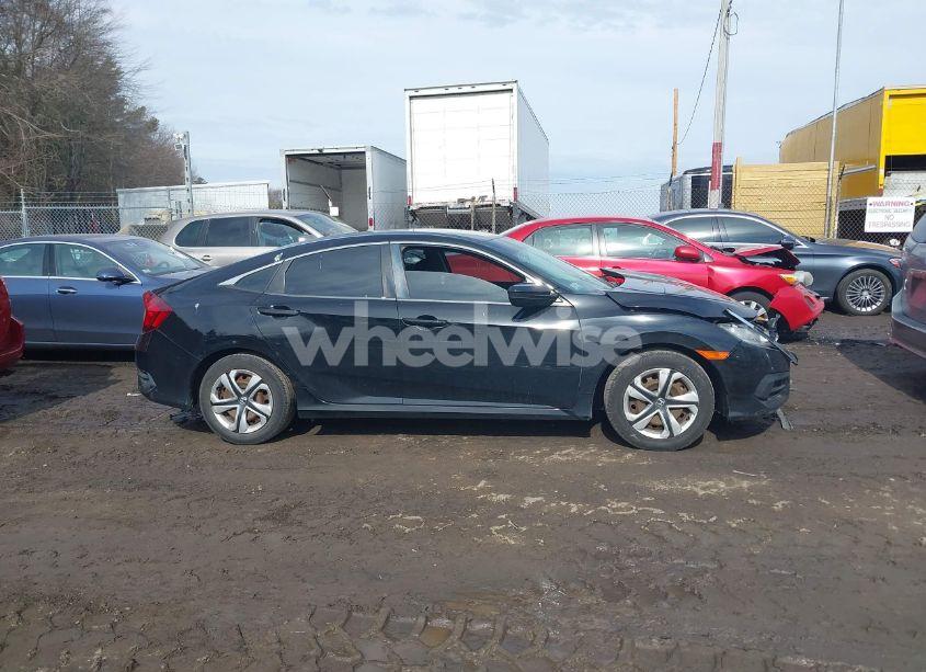 Photo 13 of 2017 Honda Civic LX (VIN 19XFC2F57HE214003)