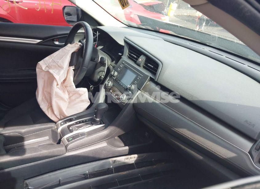 Photo 5 of 2017 Honda Civic LX (VIN 19XFC2F57HE214003)