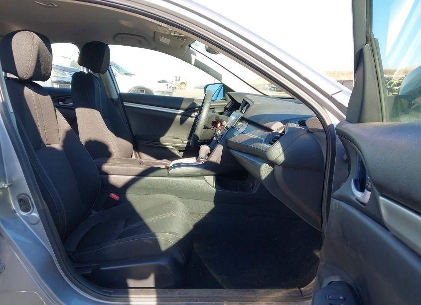 Photo 5 of 2017 Honda Civic LX (VIN 19XFC2F57HE218178)