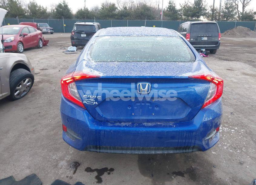 Photo 17 of 2018 Honda Civic LX (VIN 19XFC2F57JE020335)