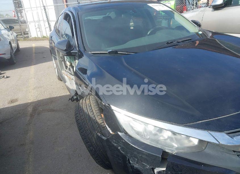 Photo 18 of 2018 Honda Civic LX (VIN 19XFC2F57JE200351)