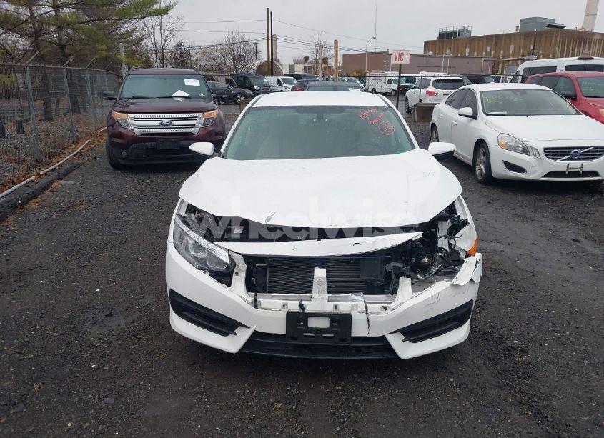 Photo 12 of 2018 Honda Civic LX (VIN 19XFC2F57JE203766)