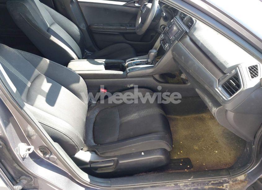 Photo 5 of 2016 Honda Civic LX (VIN 19XFC2F58GE000121)