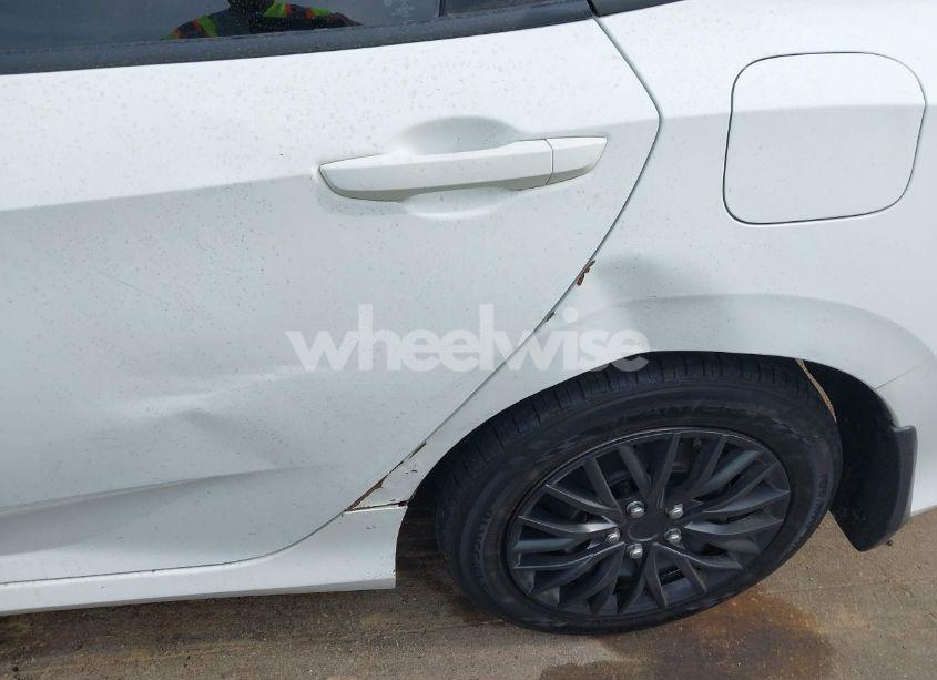 Photo 6 of 2016 Honda Civic LX (VIN 19XFC2F58GE035550)
