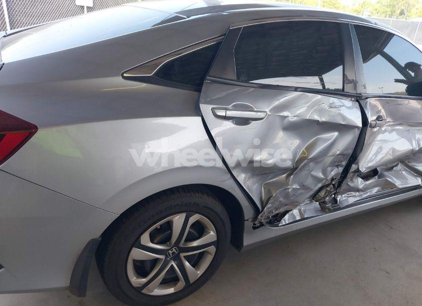 Photo 18 of 2016 Honda Civic LX (VIN 19XFC2F58GE043664)