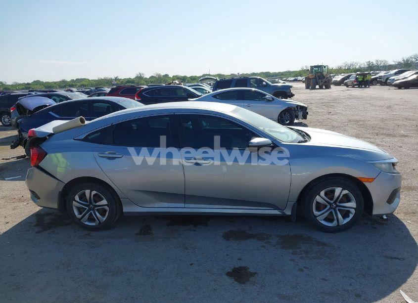 Photo 13 of 2017 Honda Civic LX (VIN 19XFC2F58HE002520)