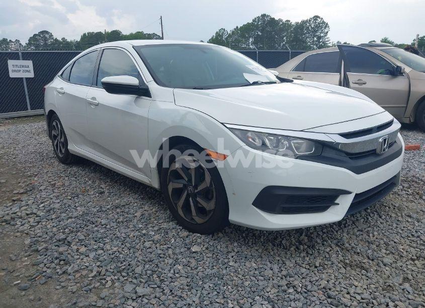 2017 Honda Civic LX (VIN 19XFC2F58HE010262) main photo