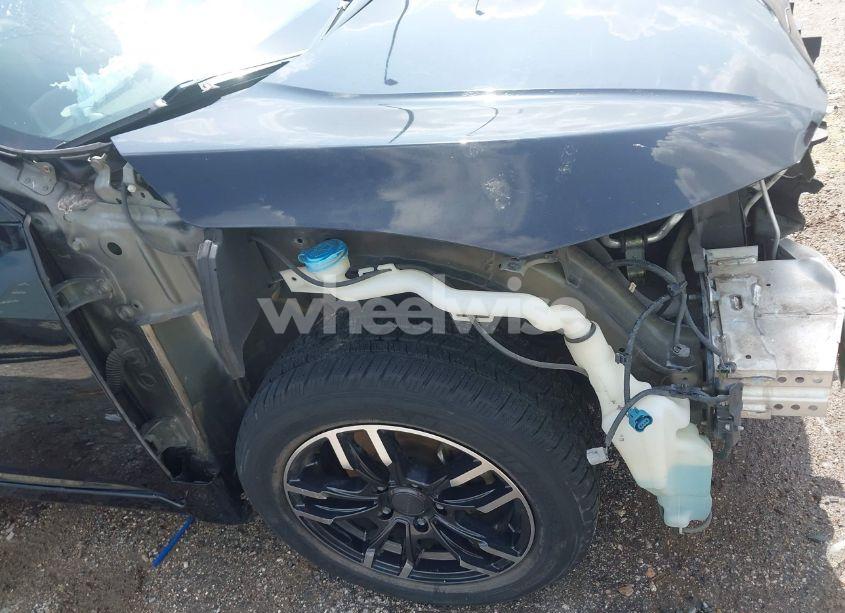 Photo 18 of 2017 Honda Civic LX (VIN 19XFC2F58HE017759)