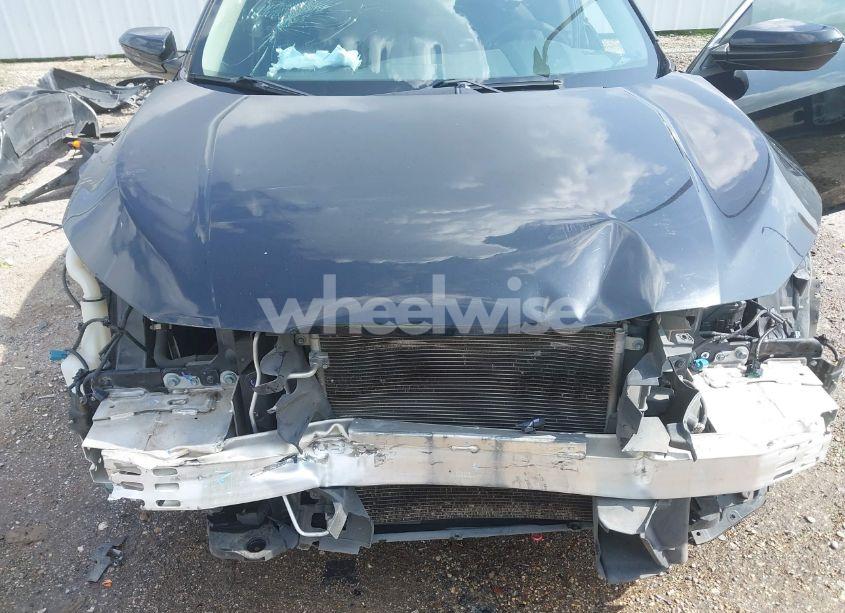 Photo 6 of 2017 Honda Civic LX (VIN 19XFC2F58HE017759)