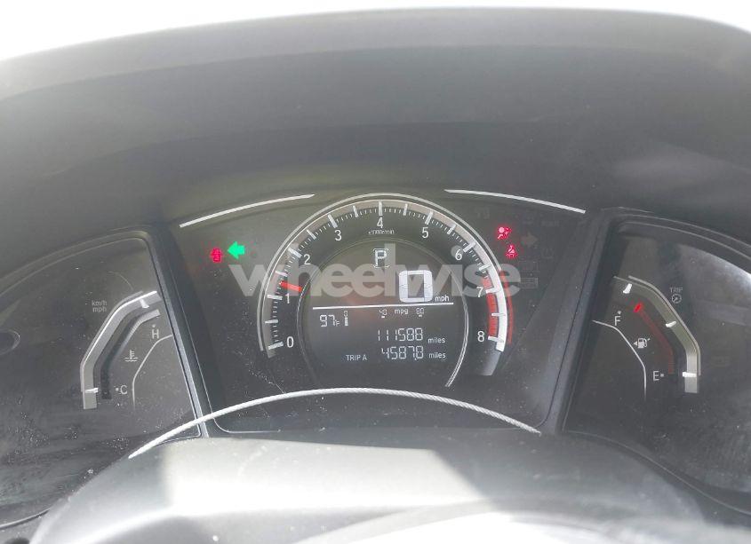 Photo 7 of 2017 Honda Civic LX (VIN 19XFC2F58HE017759)