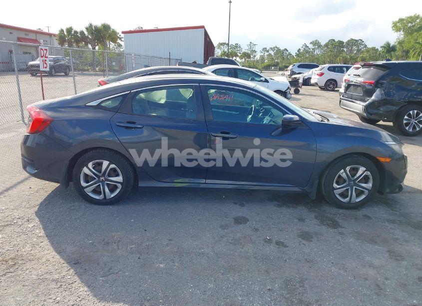 Photo 13 of 2017 Honda Civic LX (VIN 19XFC2F58HE033833)
