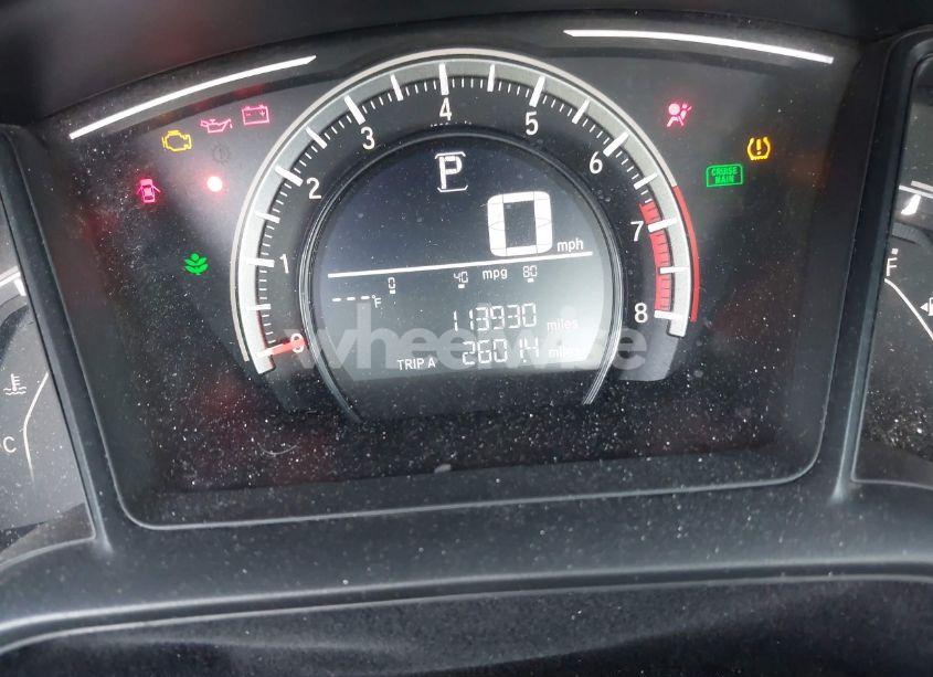 Photo 7 of 2017 Honda Civic LX (VIN 19XFC2F58HE033833)