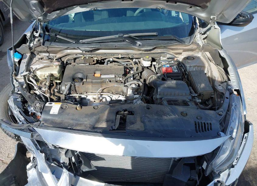 Photo 10 of 2017 Honda Civic LX (VIN 19XFC2F58HE040961)