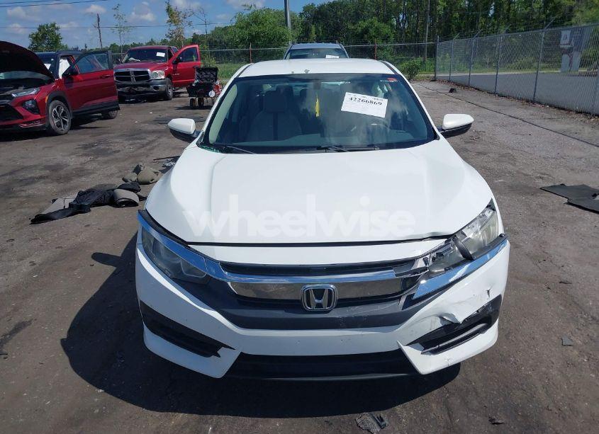 Photo 12 of 2017 Honda Civic LX (VIN 19XFC2F58HE041284)