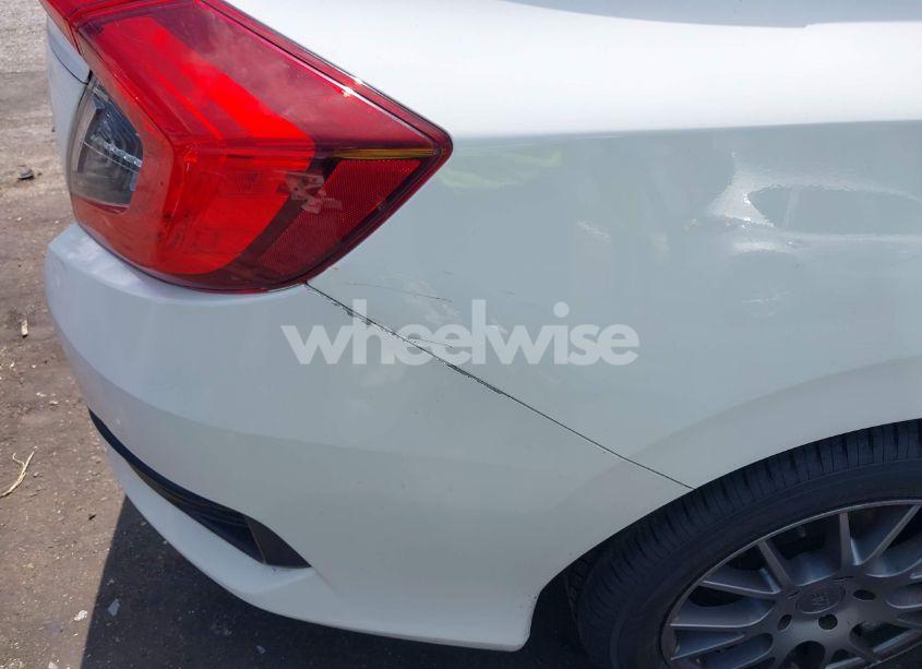 Photo 6 of 2017 Honda Civic LX (VIN 19XFC2F58HE041284)