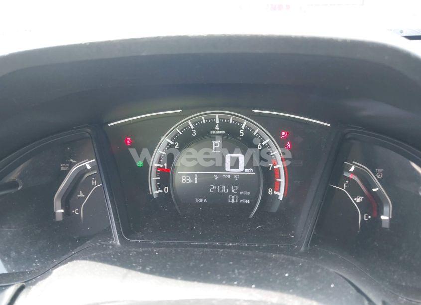 Photo 7 of 2017 Honda Civic LX (VIN 19XFC2F58HE041284)