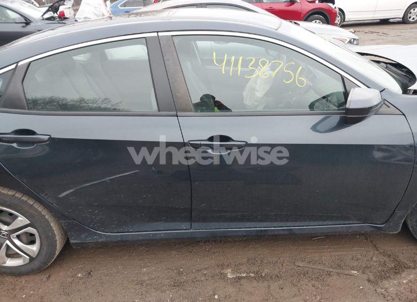 Photo 13 of 2017 Honda Civic LX (VIN 19XFC2F58HE077394)
