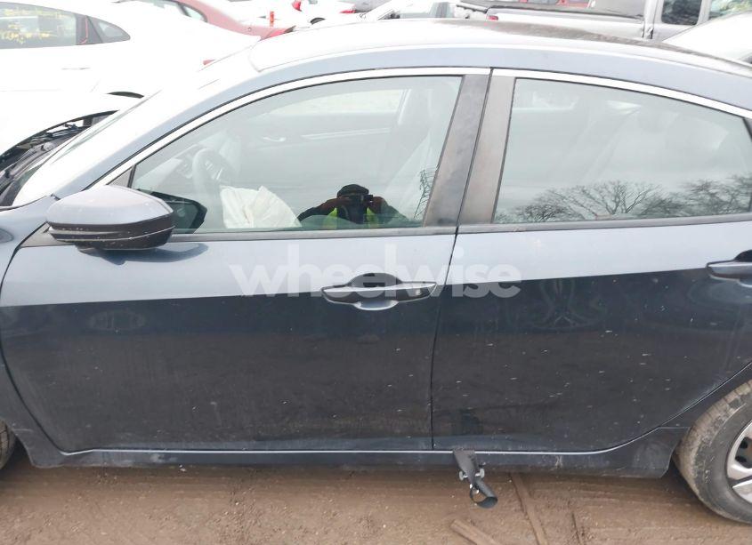 Photo 14 of 2017 Honda Civic LX (VIN 19XFC2F58HE077394)