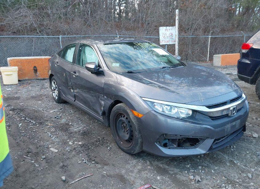 2017 Honda Civic LX (VIN 19XFC2F58HE228914) main photo