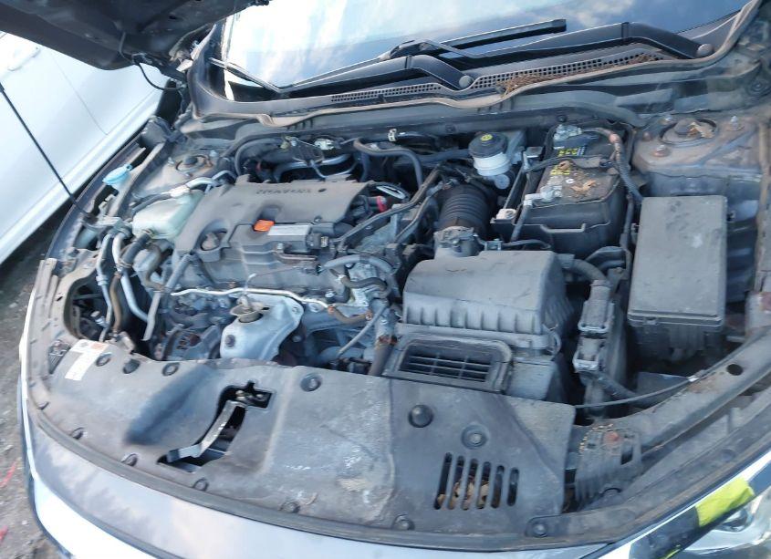 Photo 10 of 2017 Honda Civic LX (VIN 19XFC2F58HE228914)