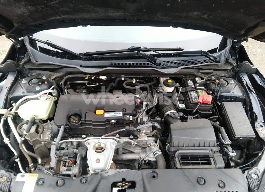 Photo 10 of 2018 Honda Civic LX (VIN 19XFC2F58JE032459)