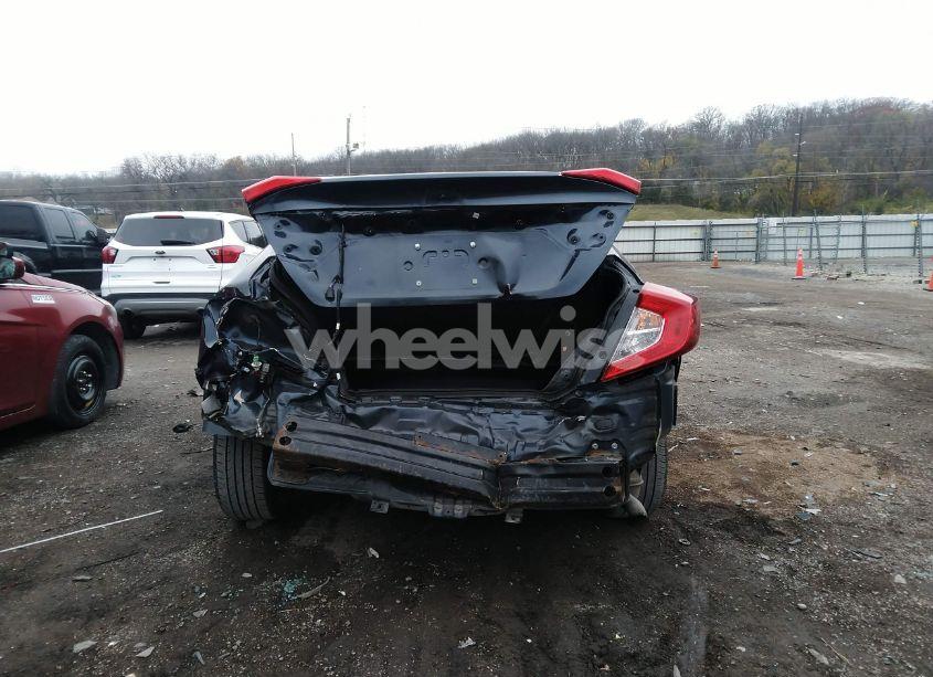Photo 17 of 2018 Honda Civic LX (VIN 19XFC2F58JE032459)