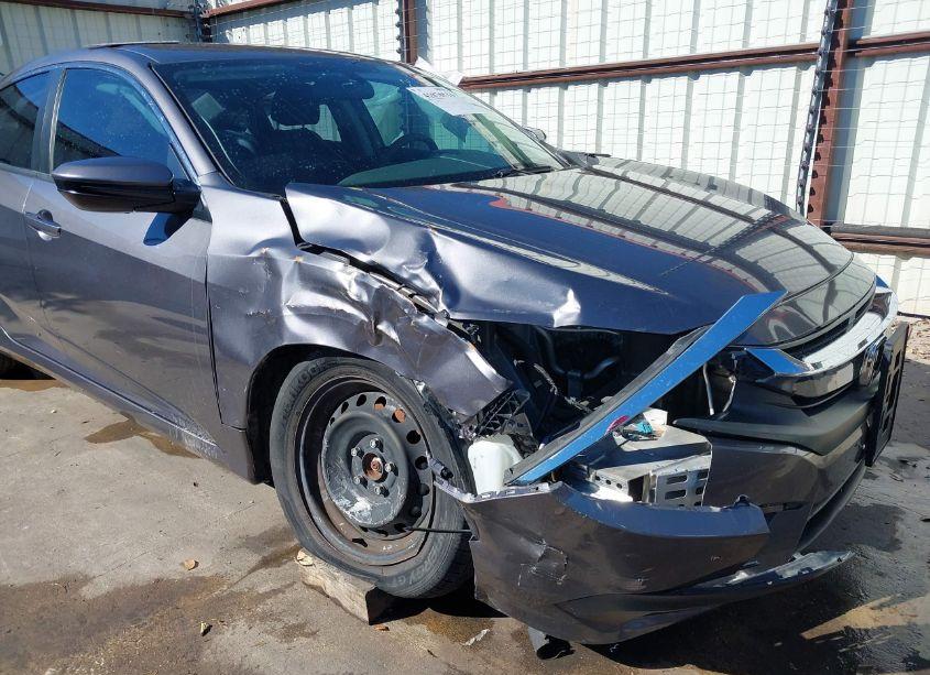 Photo 18 of 2018 Honda Civic LX (VIN 19XFC2F58JE042473)