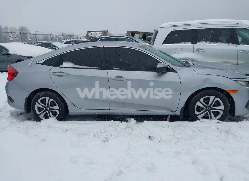 Photo 14 of 2018 Honda Civic LX (VIN 19XFC2F58JE204666)