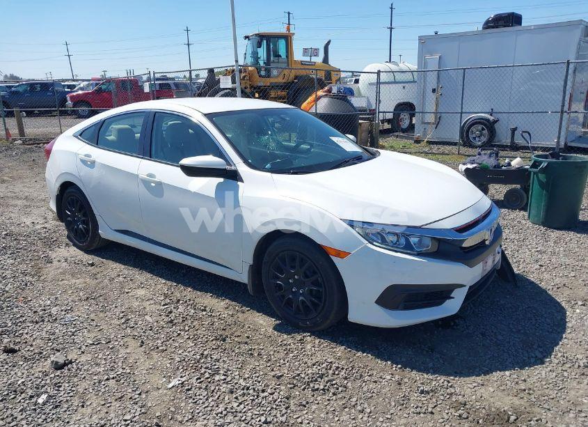 2018 Honda Civic LX (VIN 19XFC2F58JE206739) main photo