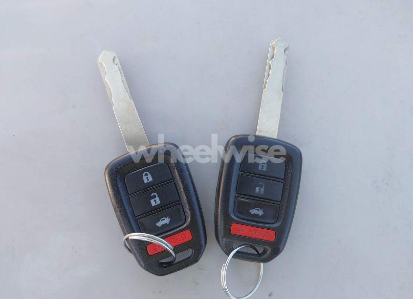 Photo 11 of 2018 Honda Civic LX (VIN 19XFC2F58JE206739)