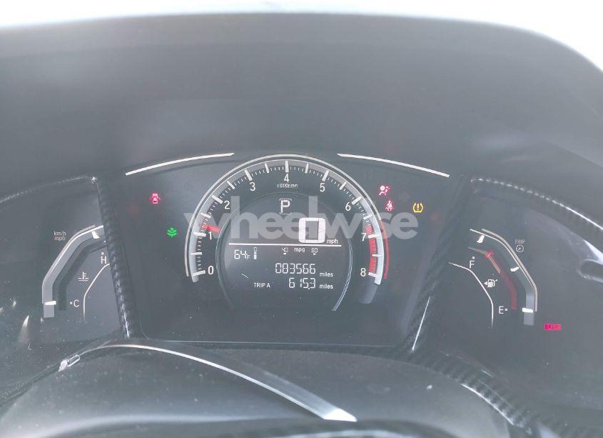 Photo 7 of 2018 Honda Civic LX (VIN 19XFC2F58JE206739)