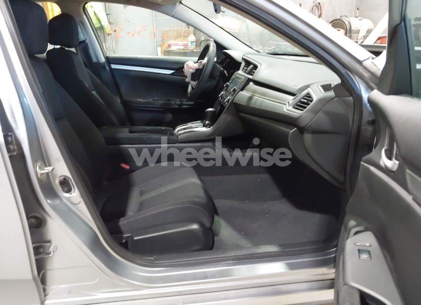 Photo 5 of 2016 Honda Civic LX (VIN 19XFC2F59GE001035)