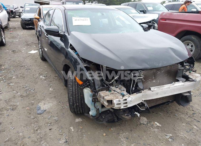 2016 Honda Civic LX (VIN 19XFC2F59GE003562) main photo