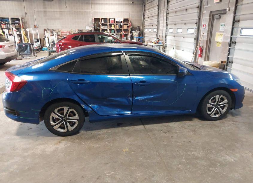 Photo 13 of 2016 Honda Civic LX (VIN 19XFC2F59GE014013)