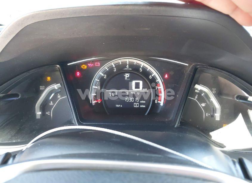 Photo 7 of 2016 Honda Civic LX (VIN 19XFC2F59GE014514)